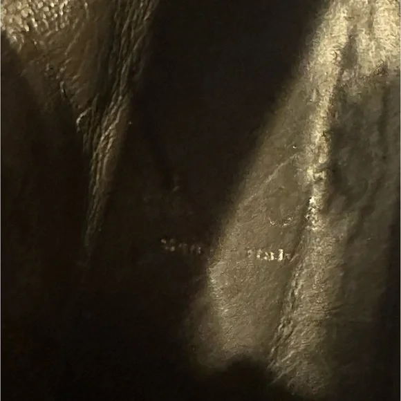 Suede Vera Gomma ankle boots with side zippers and frills - Picture 6 of 10